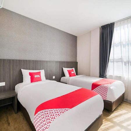 Capital O 89386 Stay 365 Hotel Чанґлун Екстер'єр фото