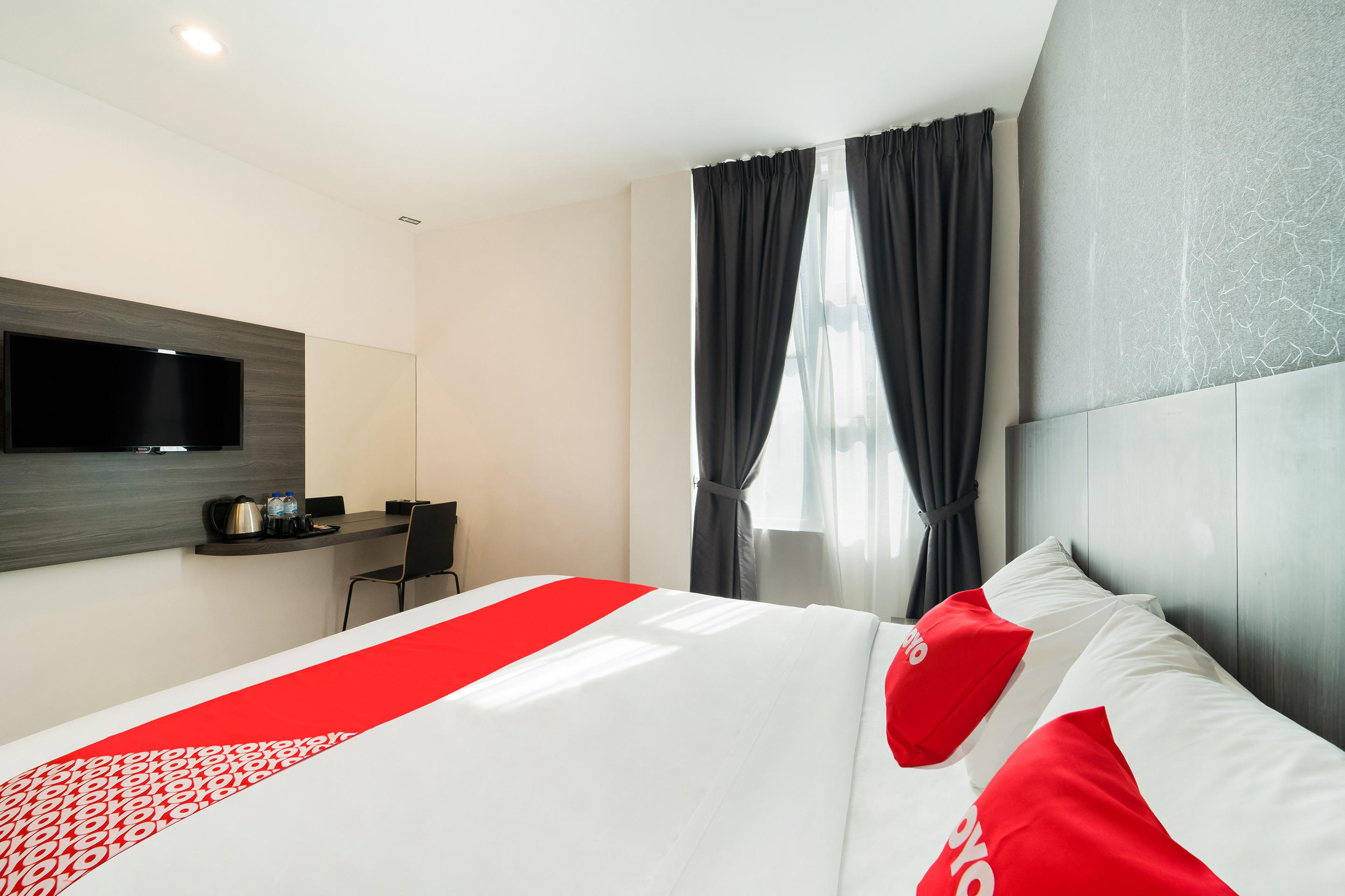 Capital O 89386 Stay 365 Hotel Чанґлун Екстер'єр фото