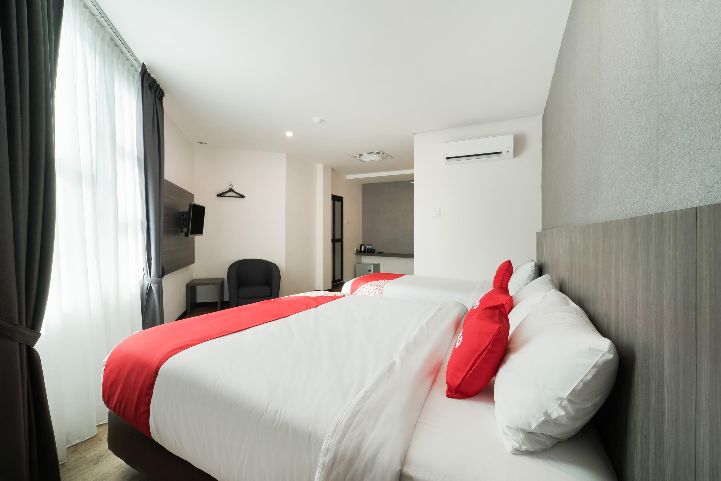 Capital O 89386 Stay 365 Hotel Чанґлун Екстер'єр фото